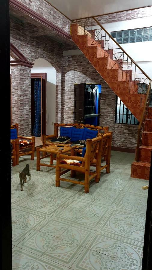 Traditional Filipino Transient House And Huts Near 100 Islands Wharf Alaminos Exterior foto