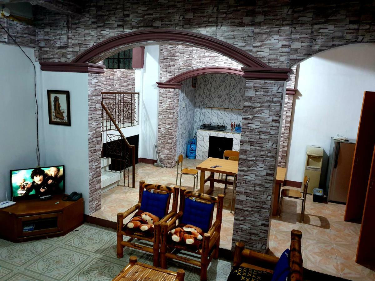 Traditional Filipino Transient House And Huts Near 100 Islands Wharf Alaminos Exterior foto